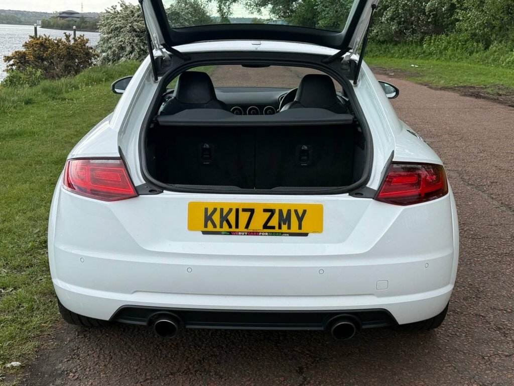Audi TT Coupe KK17ZMY White #6