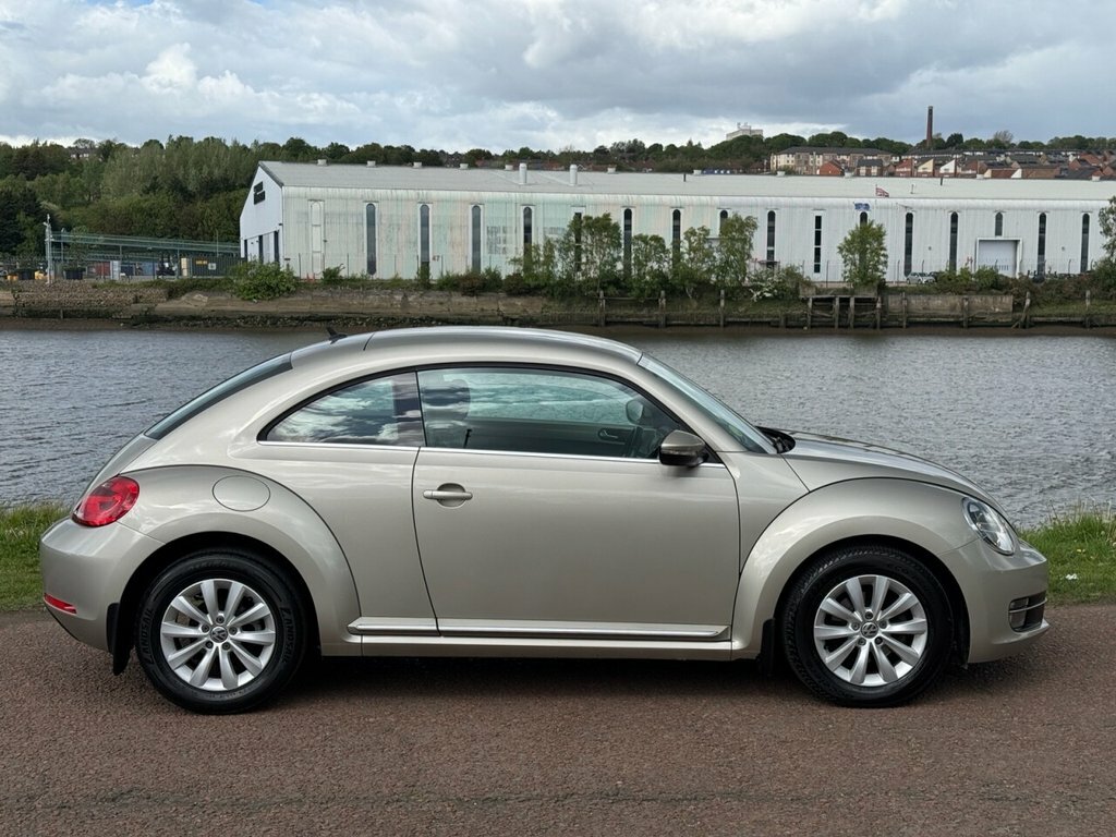 Volkswagen Beetle 1.6L Design Silver #3