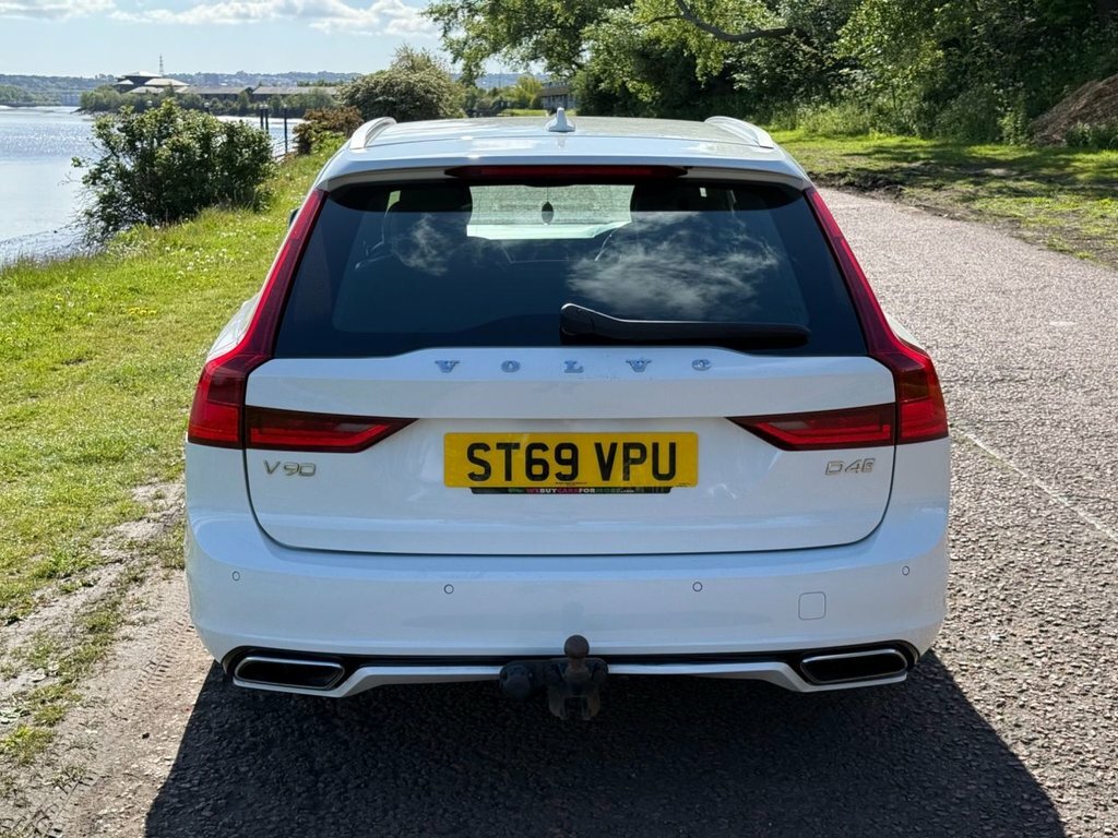 Volvo V90 2L R-design ST69VPU White #5