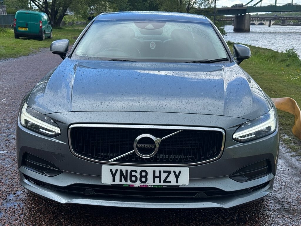 Volvo S90 Saloon YN68HZY Grey #2