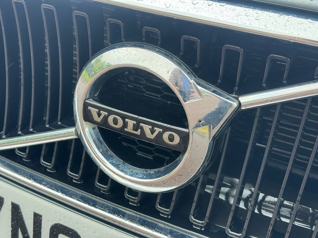 Volvo S90 Saloon YN68HZY Grey #3