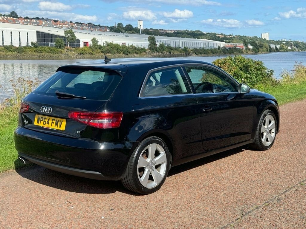 Audi A3 Hatchback WP64FMV Black #4