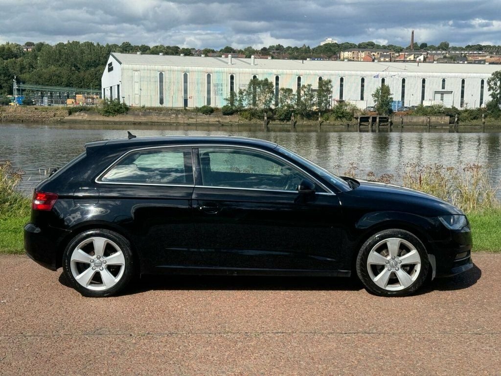 Audi A3 Hatchback WP64FMV Black #3