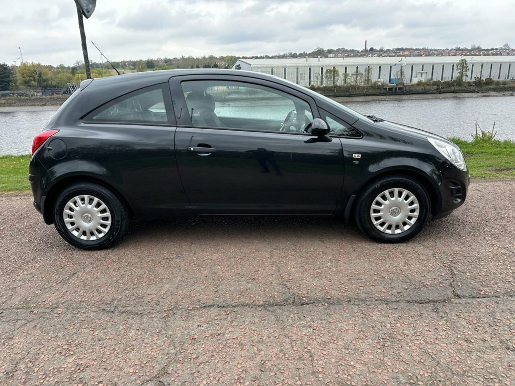Vauxhall Corsa 1L S Black #2