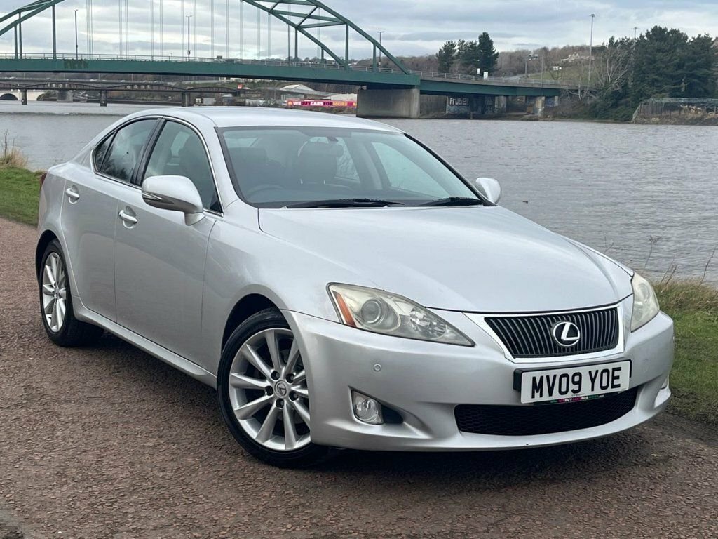 Lexus IS 2.5L Se-i Silver