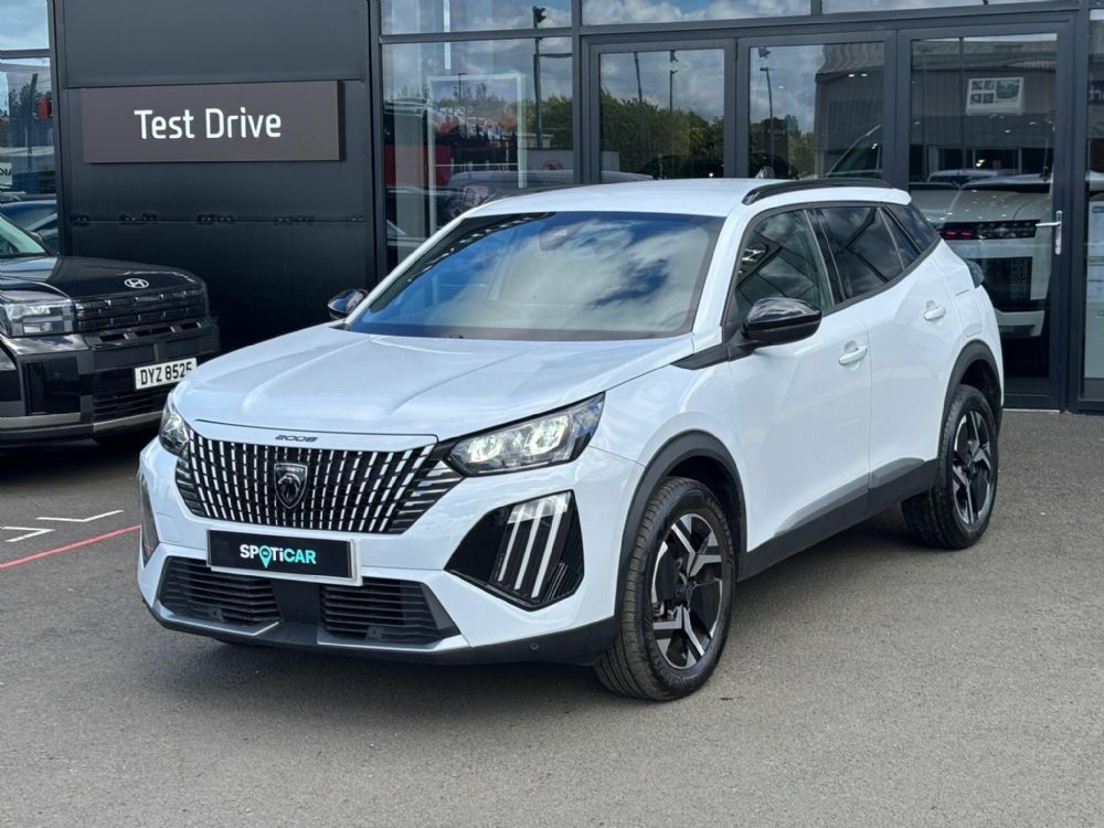 Peugeot 2008 1.2 Puretech Allure Euro 6 S S KV25JZR White #4