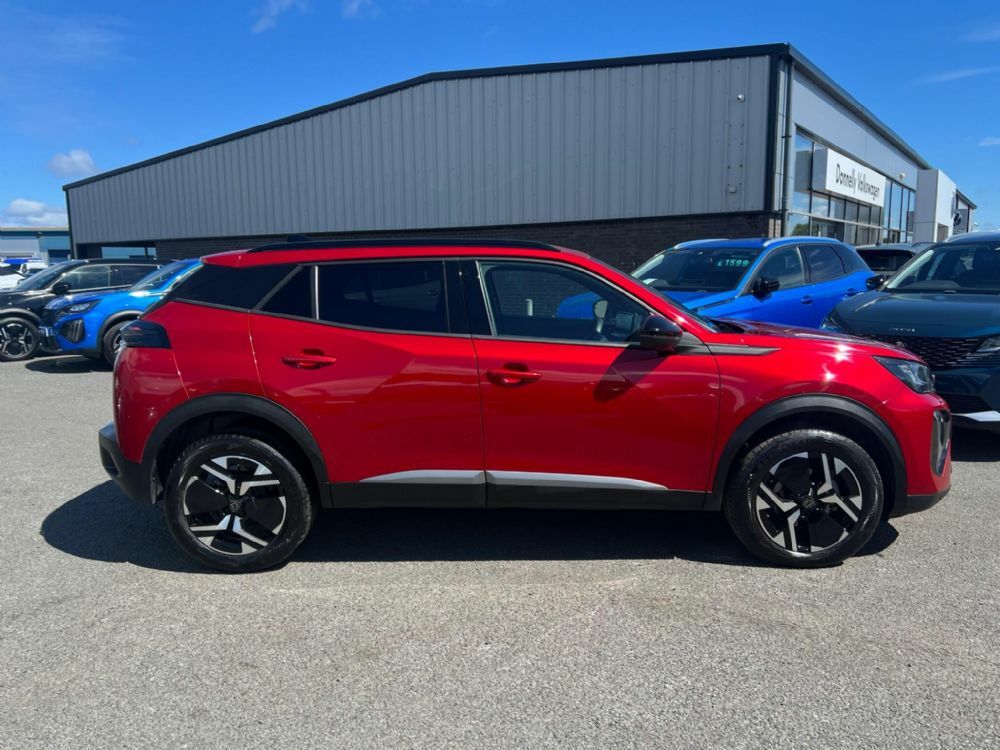 Peugeot 2008 1.2 Puretech Allure Euro 6 S S Red