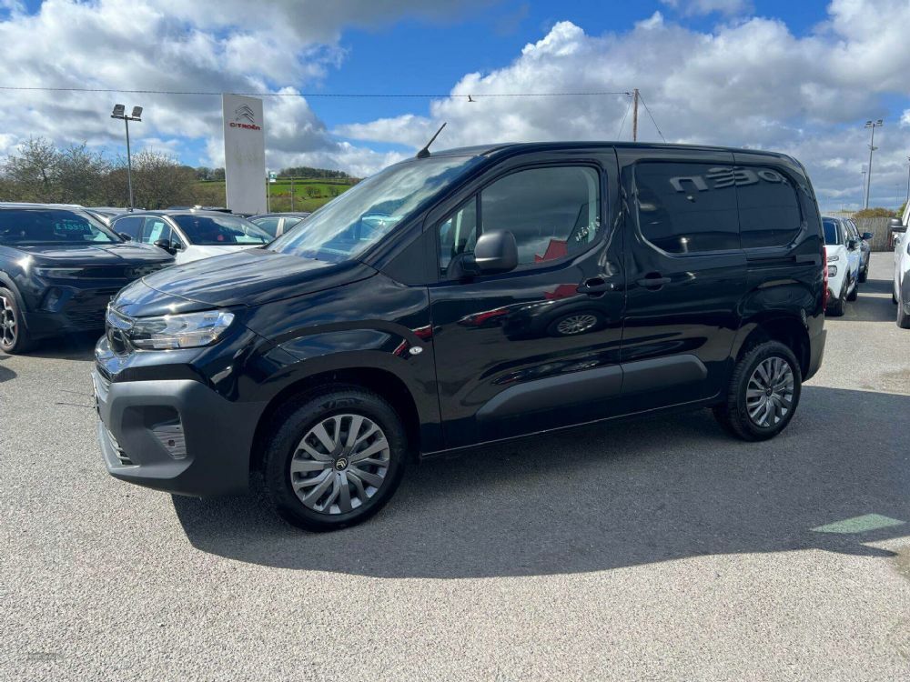 Citroen Berlingo 1.5 Bluehdi 1000 Enterprise Plus M Swb Euro 6 S S DYZ8613 Black #2
