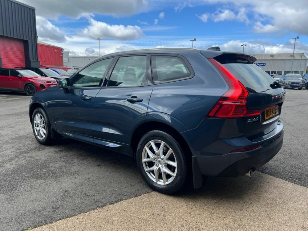 Volvo XC60 2.0 B4 Mhev Momentum Euro 6 S S NXZ4233 Blue #5