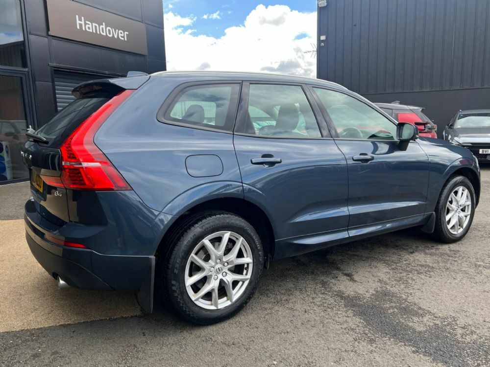 Volvo XC60 2.0 B4 Mhev Momentum Euro 6 S S NXZ4233 Blue #2