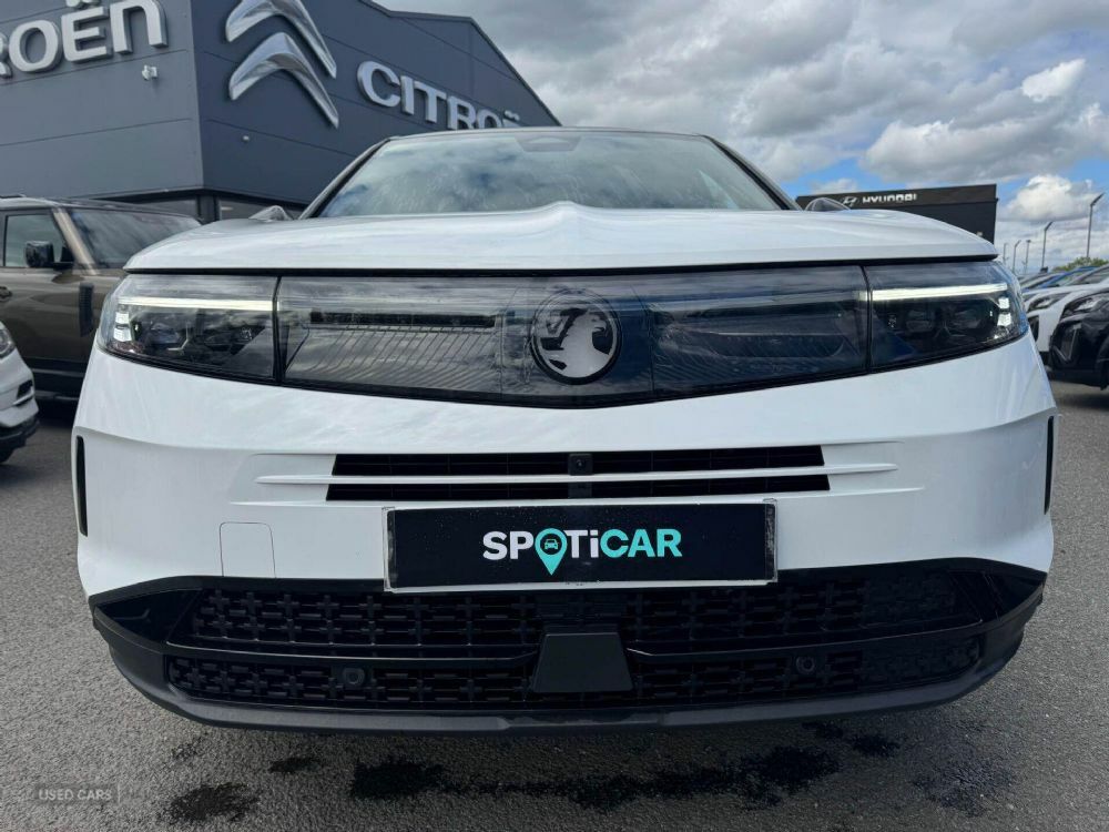 Vauxhall Grandland 1.2 Ultimate E-dct Euro 6 S S DN74BKK White #2
