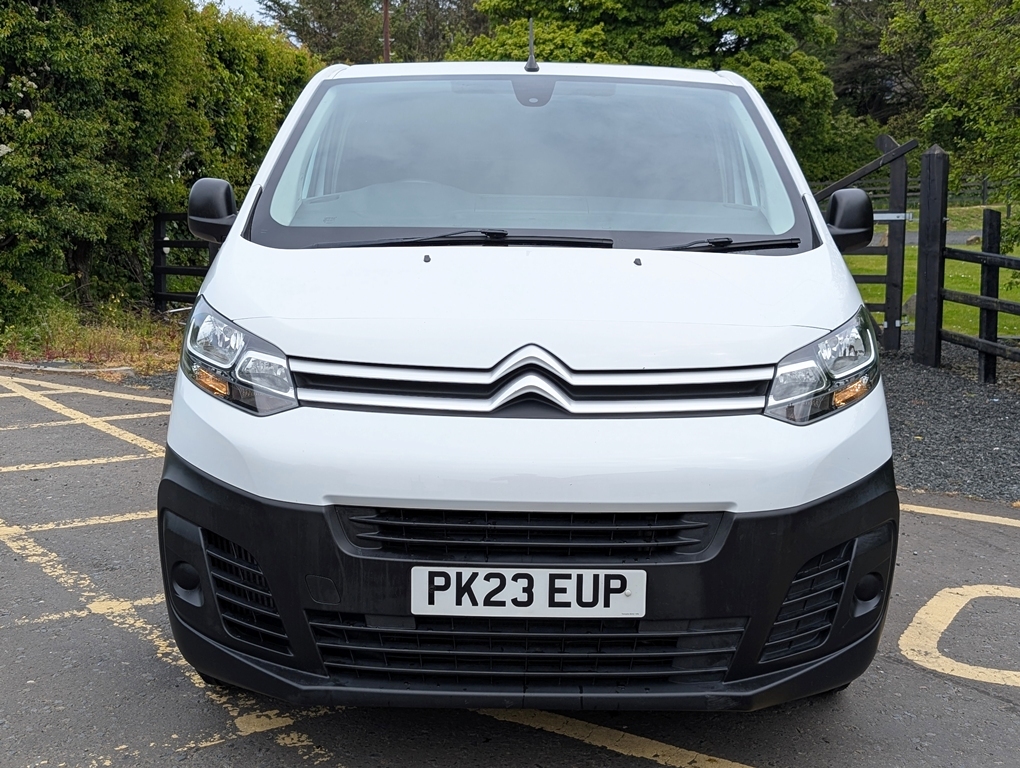 Citroen Dispatch XL 2.0Bhdi 145Hp Enterprise Edition PK23EUP White #2