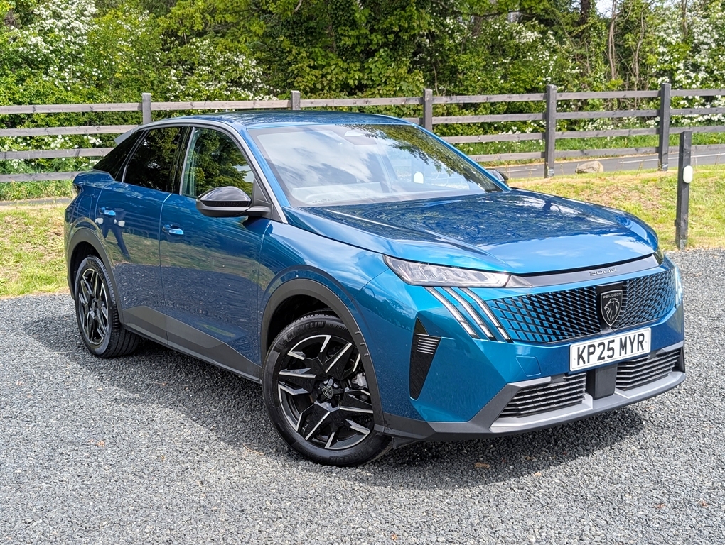 Peugeot 3008 1.2 136Hp Allure Mhev Blue