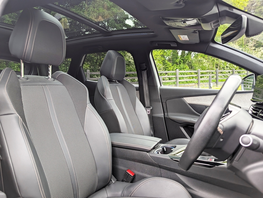 Peugeot 3008 1.5Bhdi 130Hp Gt Pan Sunroof EA22ZNE White #4