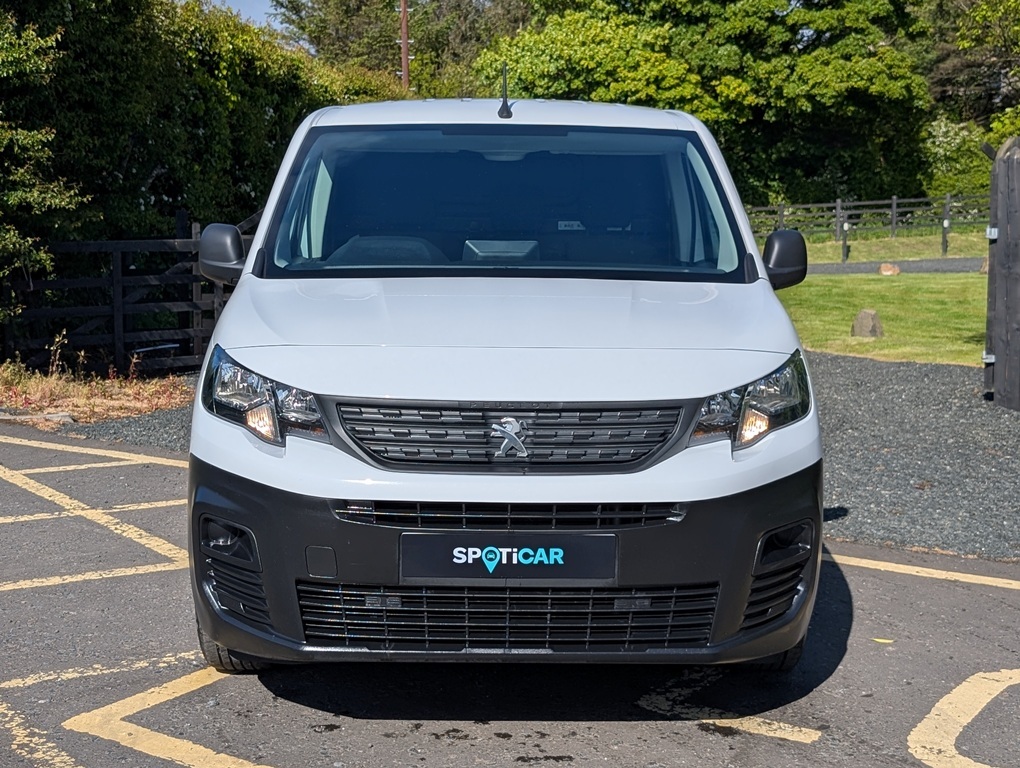 Peugeot Partner 1.5Bhdi 100Hp Professional Premium LS23VCG White #2