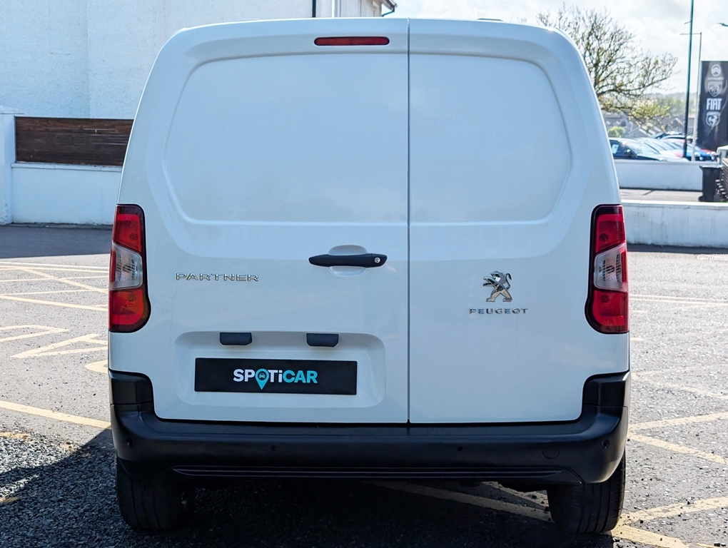 Peugeot Partner 1.5Bhdi 100Hp Professional Premium LS23VCG White #5