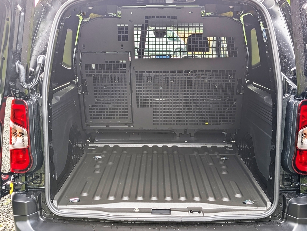 Citroen Berlingo XL 1.5Bhdi 100Hp Enterprise Crew Unregistered  Black #6