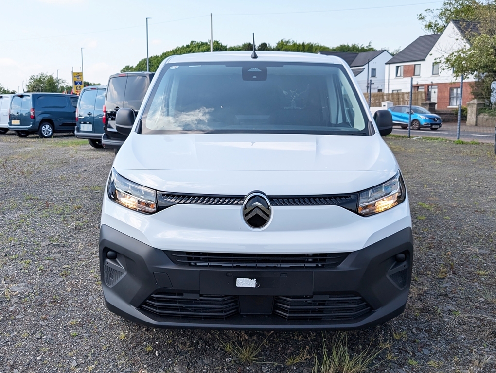 Citroen Berlingo XL 1.5Bhdi 100Hp Enterprise Crew Unregistered  White #2