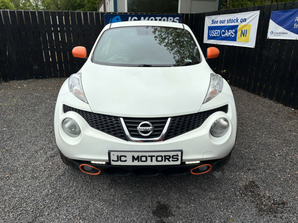 Nissan Juke 1.6 Acenta Premium Pack SNZ7627 #2