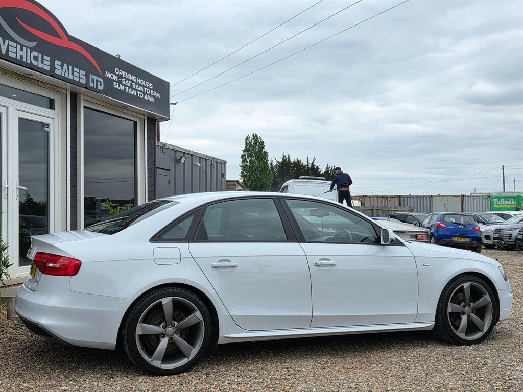 Audi A4 1.8 Tfsi Black Edition Euro 5 Ss  #5