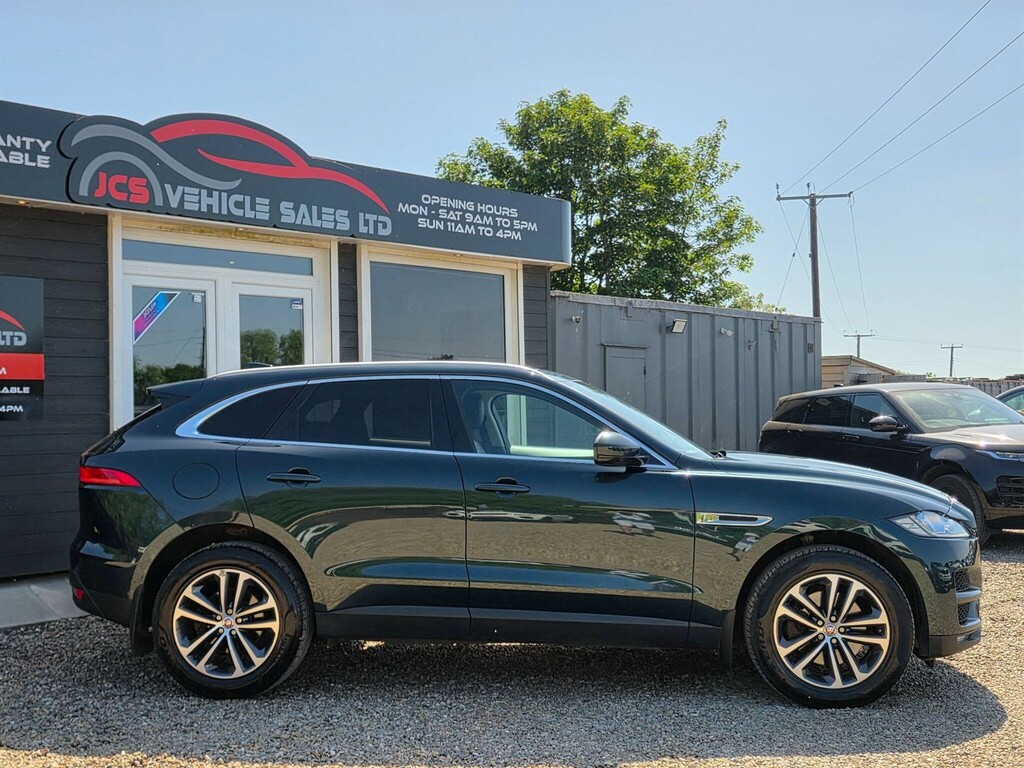 Jaguar F-Pace 3.0 D300 V6 Portfolio Awd Euro 6 Ss SK67FTY Green #3