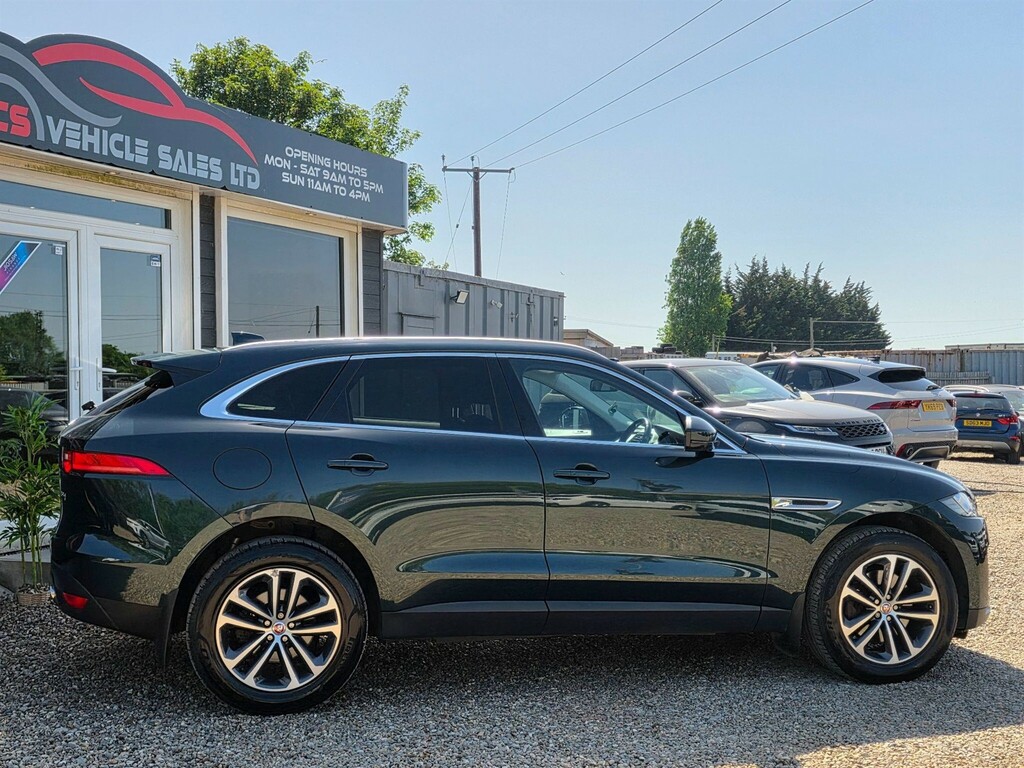 Jaguar F-Pace 3.0 D300 V6 Portfolio Awd Euro 6 Ss SK67FTY Green #4