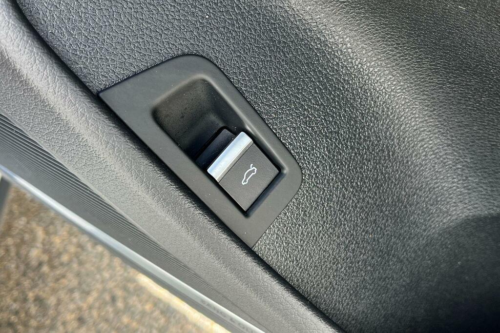 Audi SQ8 Petrol Black #53