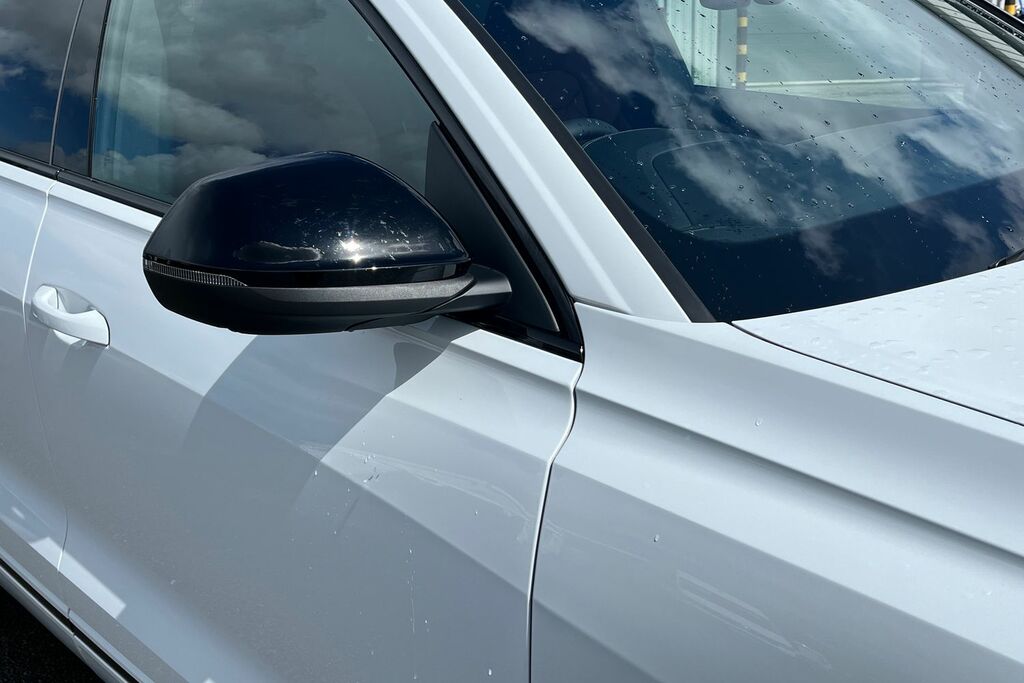 Audi SQ8 Petrol Black #20