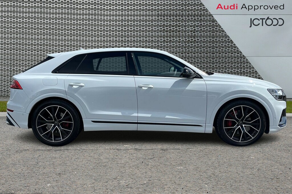 Audi SQ8 Petrol Black #4