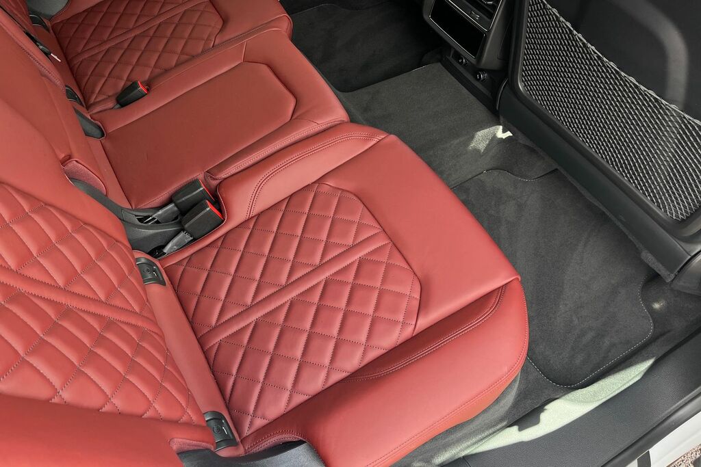 Audi SQ8 Petrol Black #45