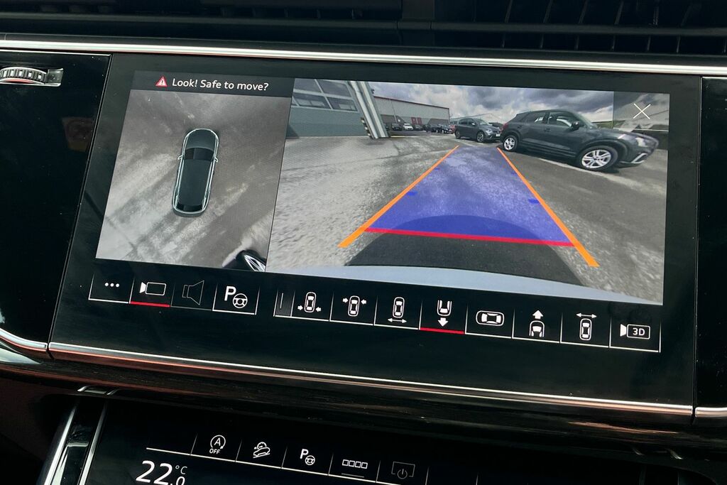 Audi SQ8 Petrol Black #32
