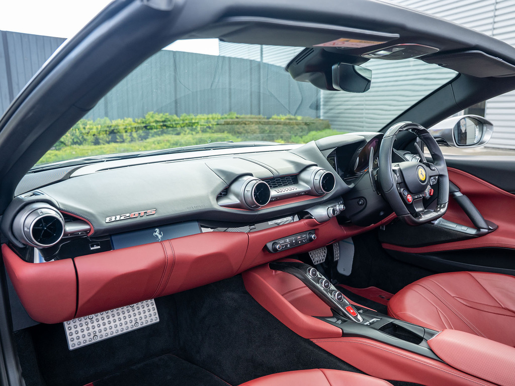 Ferrari 812 Gts V12 Grey #27