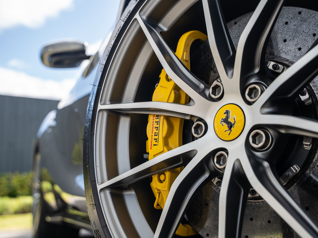 Ferrari 812 Gts V12 Grey #18