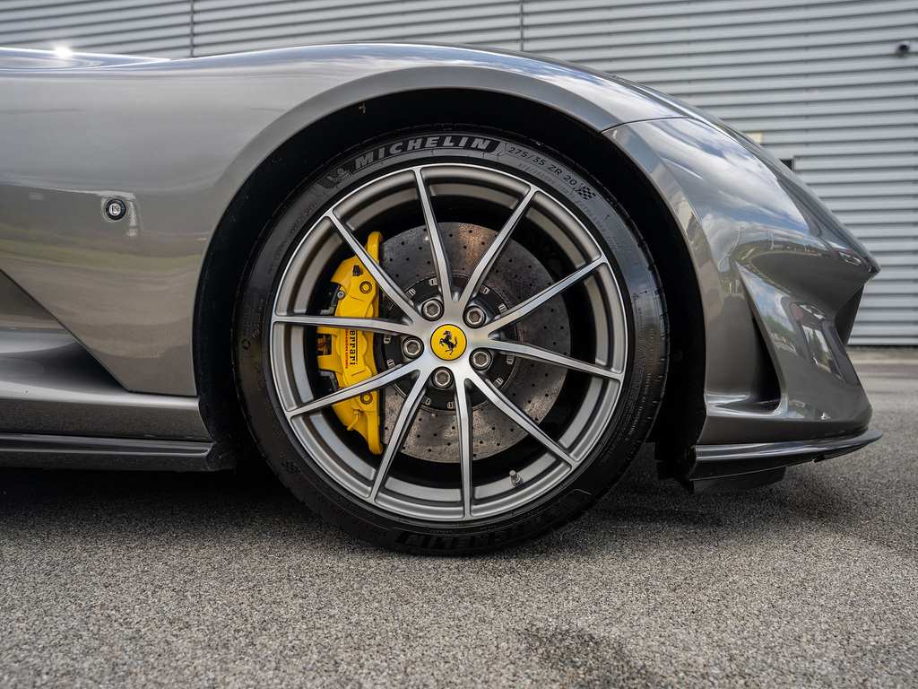 Ferrari 812 Gts V12 Grey #17