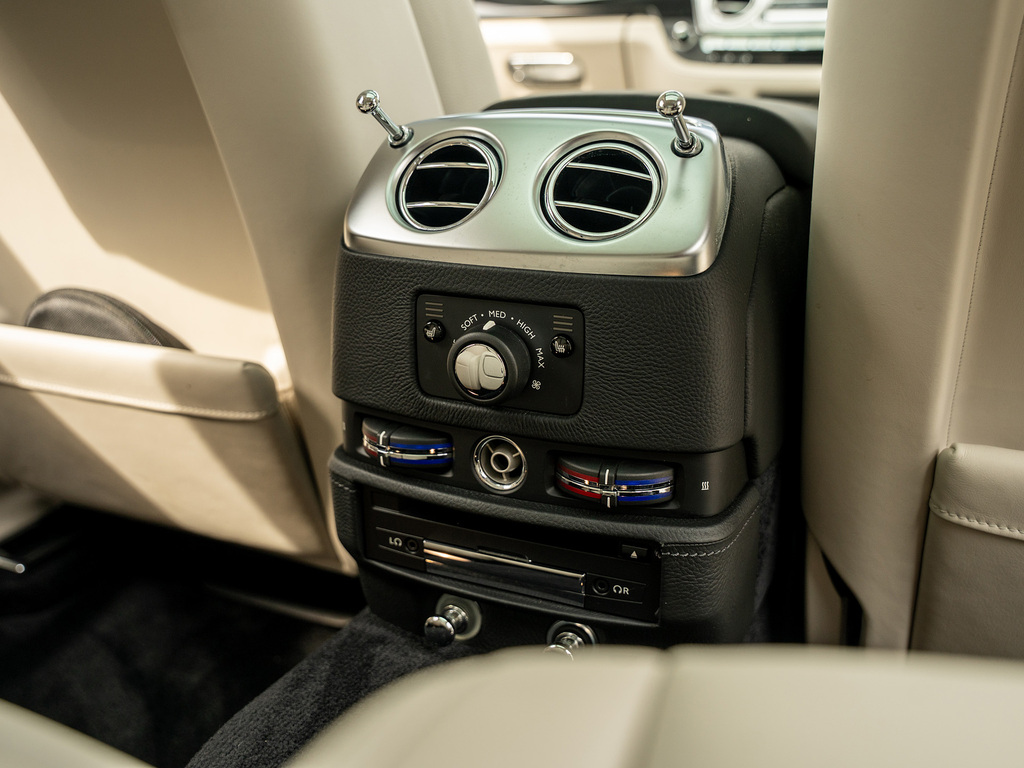 Rolls-Royce Ghost 6.6 V12 Euro 6  #24