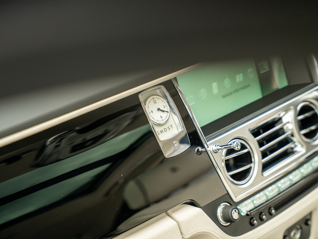 Rolls-Royce Ghost 6.6 V12 Euro 6  #32