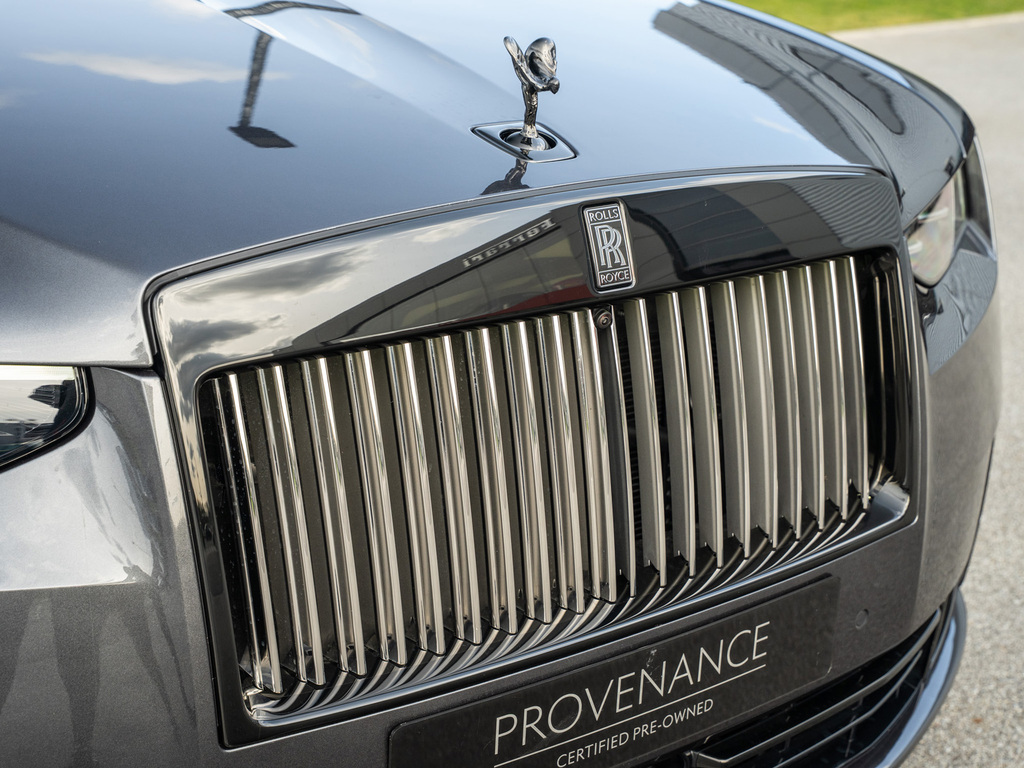 Rolls-Royce Ghost 6.75 V12 Black Badge Saloon 4Wd Eu YB25OTR Black #47
