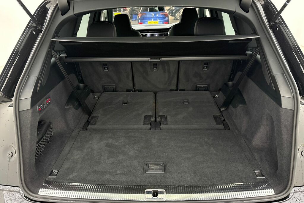 Audi SQ7 Suv Silver #12