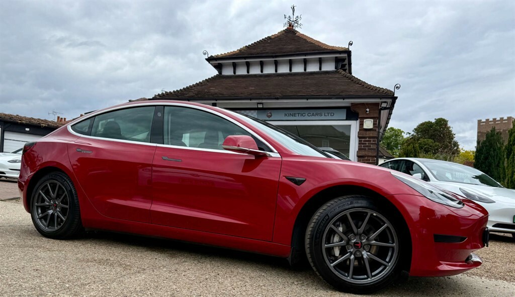 Tesla Model 3 Saloon BT20TKZ Red #2
