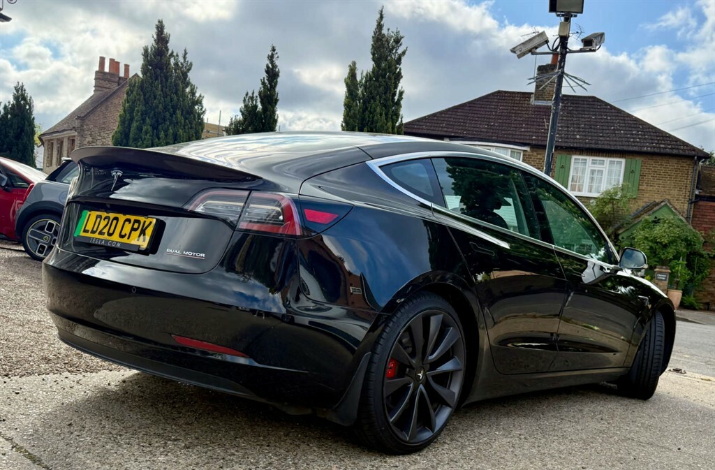 Tesla Model 3 Saloon Black