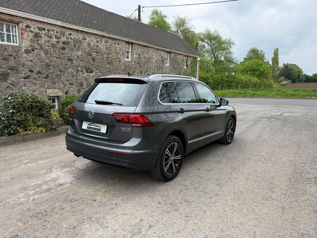 Volkswagen Tiguan 2.0 Tdi Bluemotion Tech Se Navigation Dsg 4Motion WD66KVT Grey #6