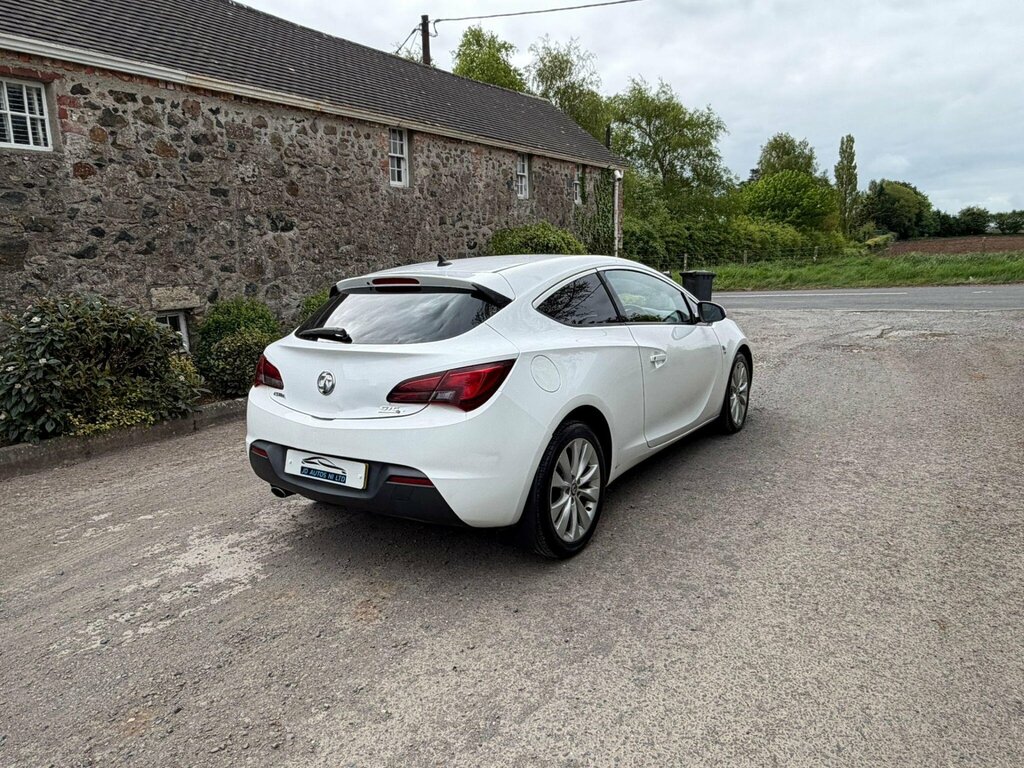 Vauxhall Astra 2.0 Cdti Sri Euro 5 Ss SJZ1221 White #5