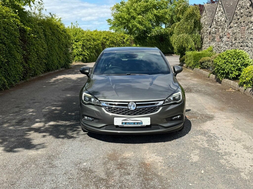 Vauxhall Astra 1.4I Sri Euro 6 DL17CZY Grey #2
