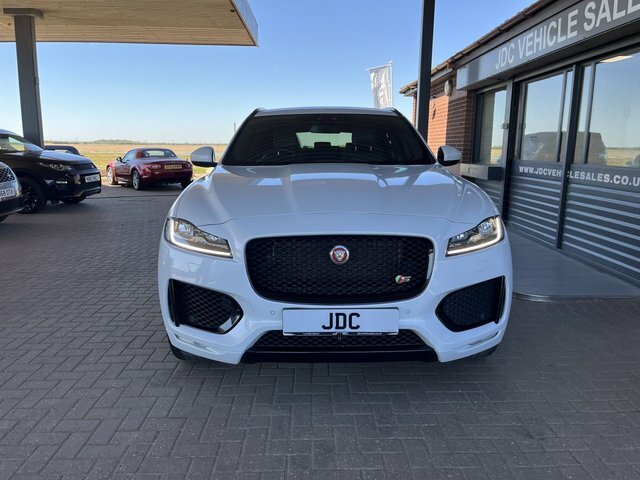Jaguar F-Pace 2018 3.0 D300 V6 S Suv Awd Euro 6 OY18WRK White #6