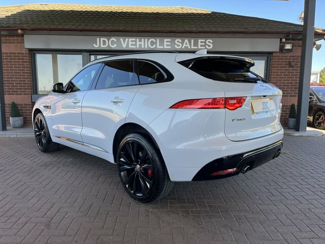 Jaguar F-Pace 2018 3.0 D300 V6 S Suv Awd Euro 6 OY18WRK White #2