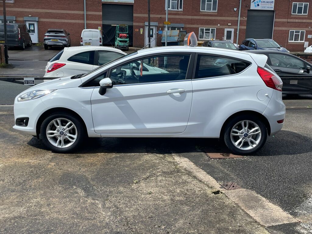 Ford Fiesta 1.25 Zetec Hatchback Euro 6 82 MF65WDD White #6
