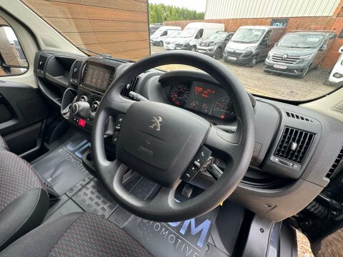 Peugeot Boxer Mpv White #16