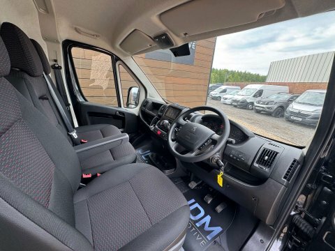 Peugeot Boxer Mpv White #15