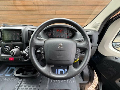 Peugeot Boxer Mpv White #19