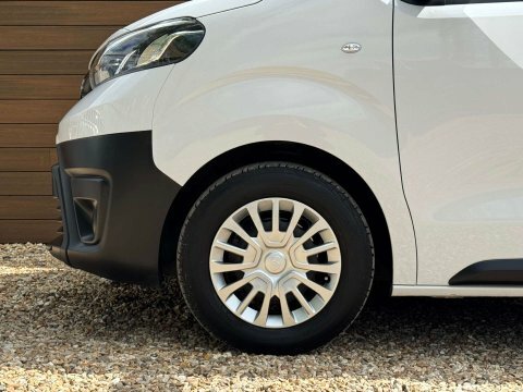 Toyota PROACE 1.5D Combi Medium  #11